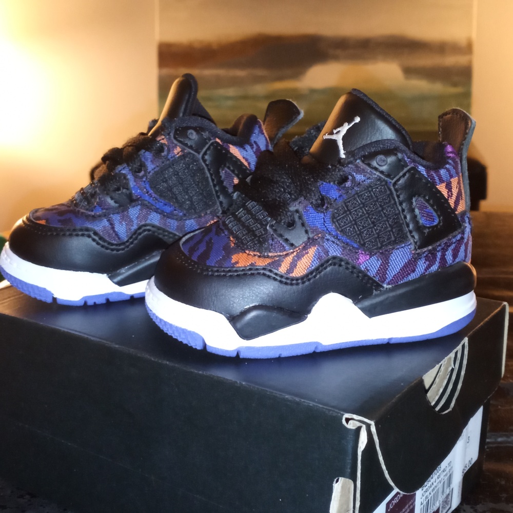 Baby Jordan 4 retro